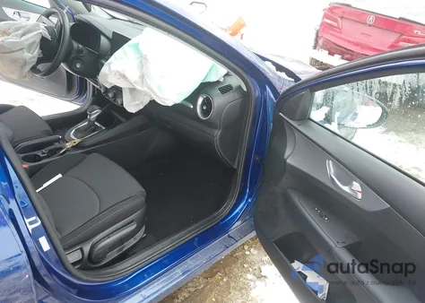 2023 Kia Forte Lxs z USA, uszkodzony, nr VIN 3KPF24AD6PE504311